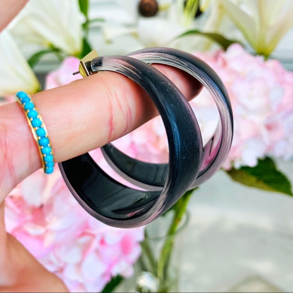 Alexis Bittar Wide Graduated Medium Hoop Earrings - Picture 7 of 16